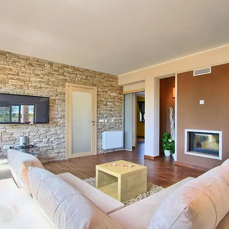 Holiday home Yasmine