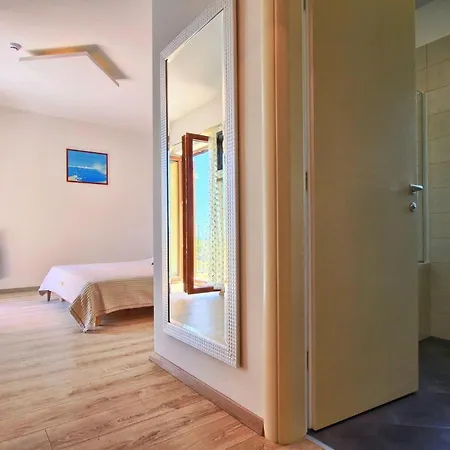 Holiday home Yasmine *