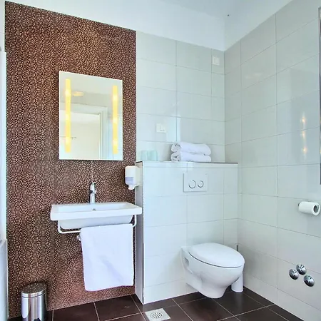 Yasmine Holiday home