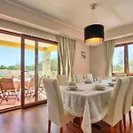 Yasmine Tatil Evi *