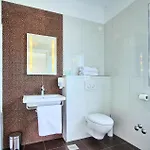 Yasmine Tatil Evi